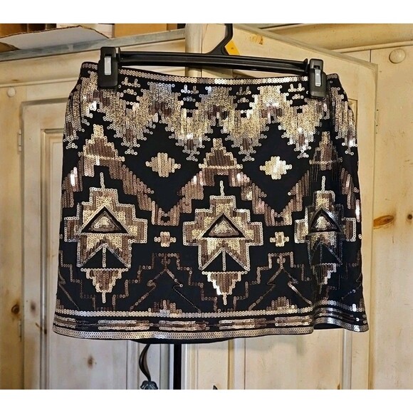 Express Aztec Geometric Print Sequin Mini Skirt Gold Black XS (27x13) Excellent - Picture 1 of 8
